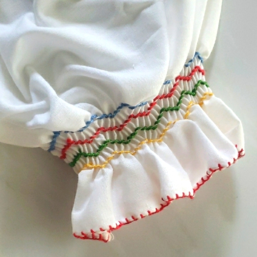 Vintage like new handmade original hungarian embroidered peasant blouse - Picture 4 of 13